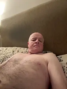 Snapshot of locallad88 chatting on February 23, 6:34 pm locallad88 online show from February 23, 6:34 pm