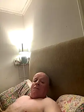 Snapshot of locallad88 chatting on October 12, 10:09 pm locallad88 online show from October 12, 10:09 pm