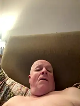 Snapshot of locallad88 chatting on January 12, 4:56 pm locallad88 online show from January 12, 4:56 pm