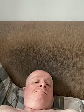 locallad88 online show from March 23, 7:45 am