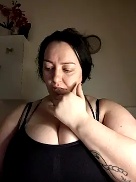 mihaelaa online show from March 29, 3:06 am