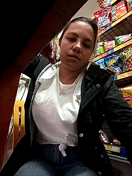 naugtyqueen online show from February 25, 10:07 pm