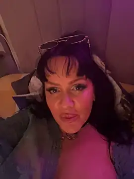 Lolaley2 online show from December 2, 9:25 am