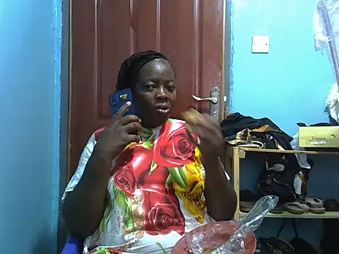 Snapshot of Ebonyceline chatting on July 7, 6:47 am Ebonyceline online show from July 7, 6:47 am