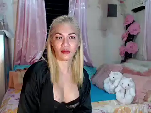 Snapshot of Devilish_Saintz69 chatting on March 10, 8:23 pm Devilish Saintz69 online show from March 10, 8:23 pm