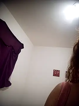 Snapshot of CASADASIGILO2 chatting on July 7, 9:52 pm CASADASIGILO2 online show from July 7, 9:52 pm