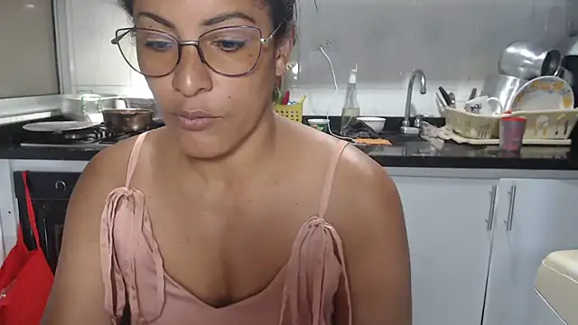 kateleyagrey online show from October 27, 7:07 pm