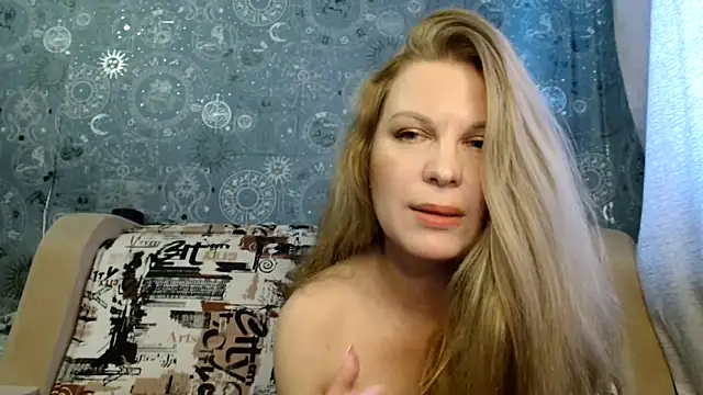 BlondeFox online show from March 3, 2:39 am