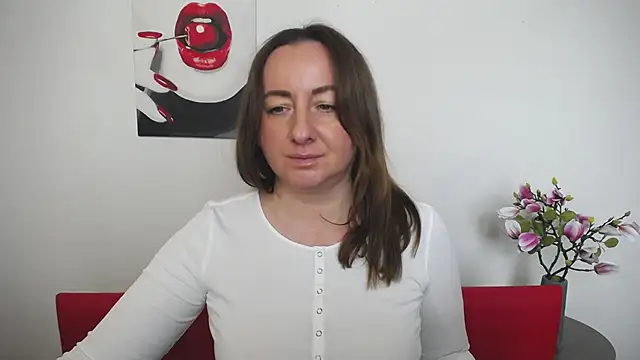 Abby Taylorr online show from November 4, 8:35 am