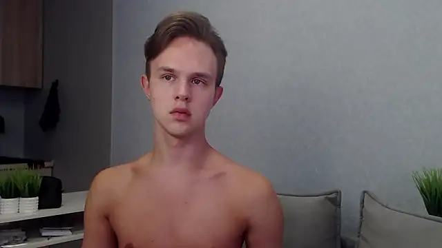 MartinMendez online show from September 12, 6:57 am