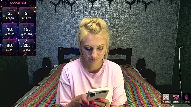 Snapshot of annagreeneyess chatting on May 17, 11:28 am annagreeneyess online show from May 17, 11:28 am