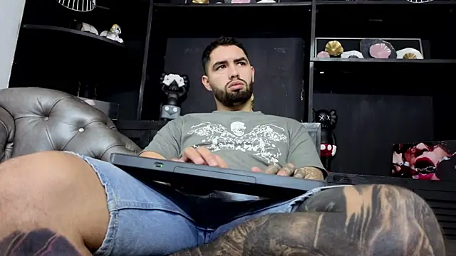 matteosantos online show from February 9, 12:09 pm