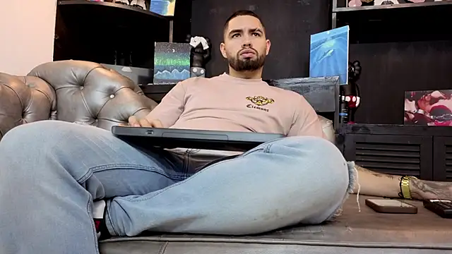 matteosantos online show from March 29, 11:54 am