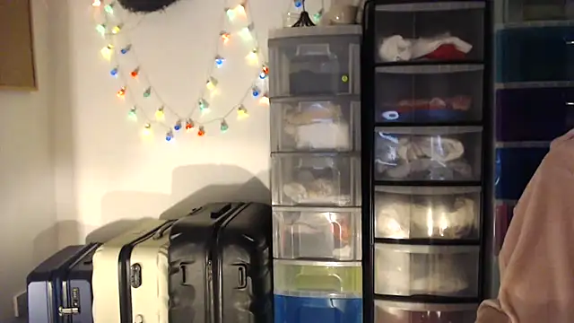 fulloferotic online show from January 5, 9:14 pm