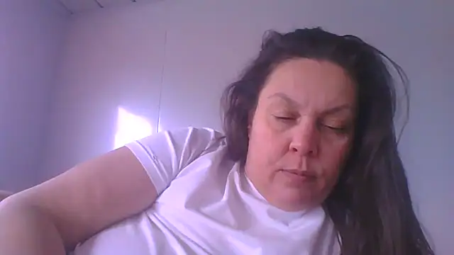 fulloferotic online show from April 17, 1:14 pm