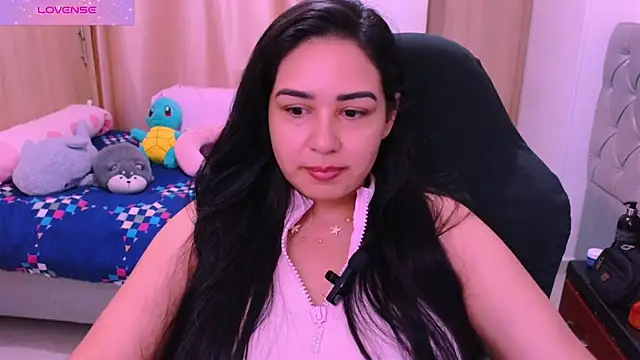Snapshot of _anastasia chatting on June 19, 6:23 pm anastasia online show from June 19, 6:23 pm