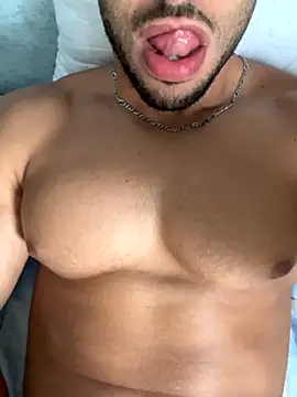 pimentfort77 online show from September 14, 10:47 am