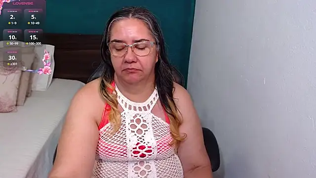 scaelettdubois online show from November 20, 2:12 am