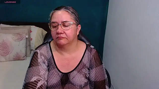 scaelettdubois online show from May 30, 2:52 am