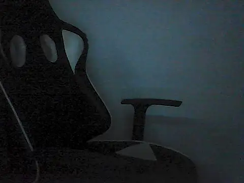 Snapshot of Kalel17073 chatting on July 28, 8:52 pm Kalel17073 online show from July 28, 8:52 pm