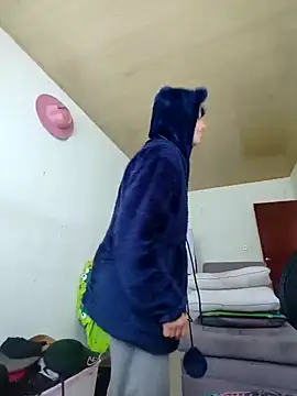 Snapshot of sexymarilyncolombia chatting on February 3, 3:17 pm sexymarilyncolombia online show from February 3, 3:17 pm