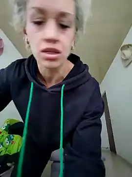 Snapshot of sexymarilyncolombia chatting on February 10, 1:01 pm sexymarilyncolombia online show from February 10, 1:01 pm