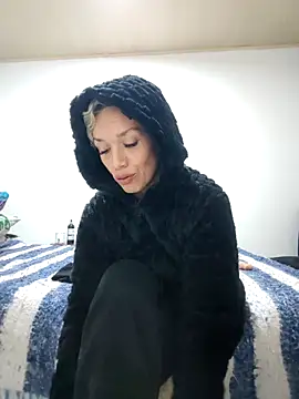 Snapshot of sexymarilyncolombia chatting on March 9, 1:14 am sexymarilyncolombia online show from March 9, 1:14 am