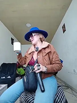 Snapshot of sexymarilyncolombia chatting on February 8, 1:47 pm sexymarilyncolombia online show from February 8, 1:47 pm