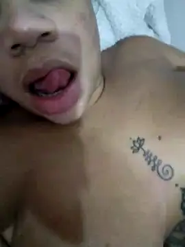 morenadabuceta online show from December 5, 5:38 am