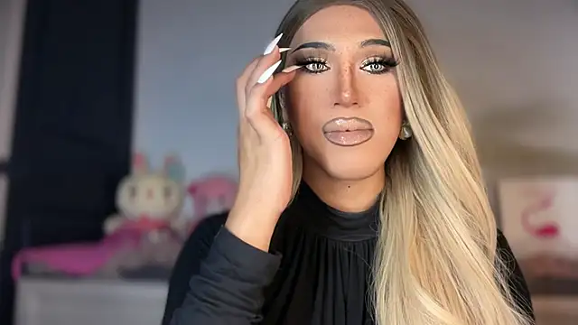 Snapshot of Ts_glamxxxx chatting on January 16, 12:47 am Ts glamxxxx online show from January 16, 12:47 am