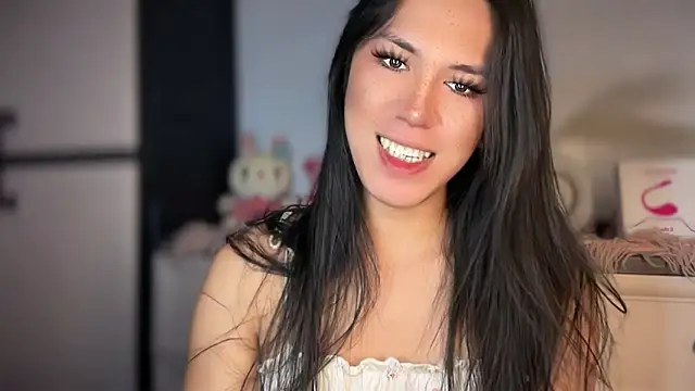 Snapshot of Ts_glamxxxx chatting on January 18, 11:08 pm Ts glamxxxx online show from January 18, 11:08 pm