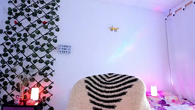 cailynhot online show from February 22, 8:51 pm