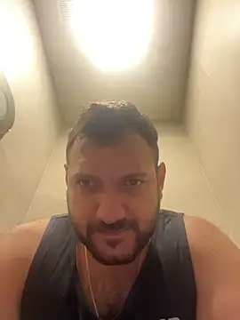 Snapshot of JonJ0 chatting on January 11, 10:53 am JonJ0 online show from January 11, 10:53 am