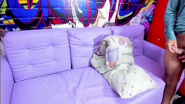 miacam-hot online show from November 10, 1:15 am