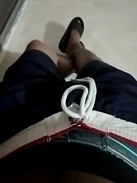 Snapshot of ExistentWindow chatting on November 10, 6:01 am ExistentWindow online show from November 10, 6:01 am