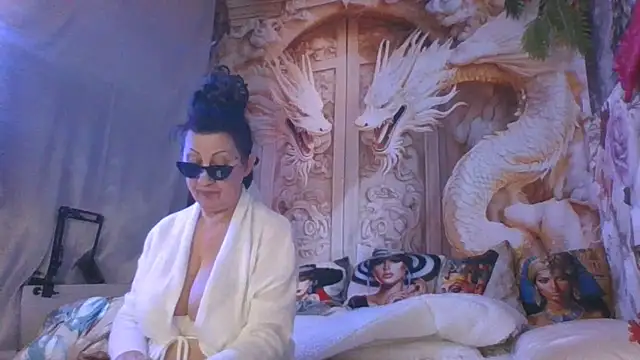 NightOrhideya online show from February 9, 5:55 am