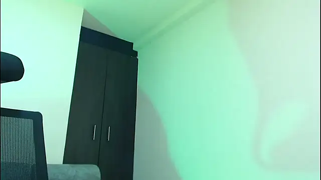 cowboyht online show from November 23, 2:33 am