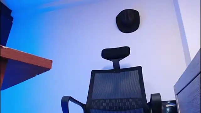 cowboyht online show from February 3, 3:48 am