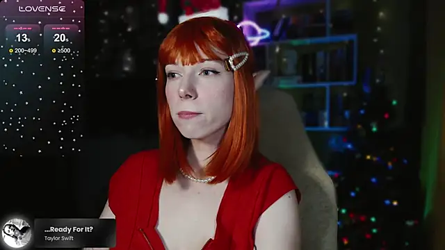 Snapshot of freya_sunny chatting on December 24, 7:17 am freya sunny online show from December 24, 7:17 am