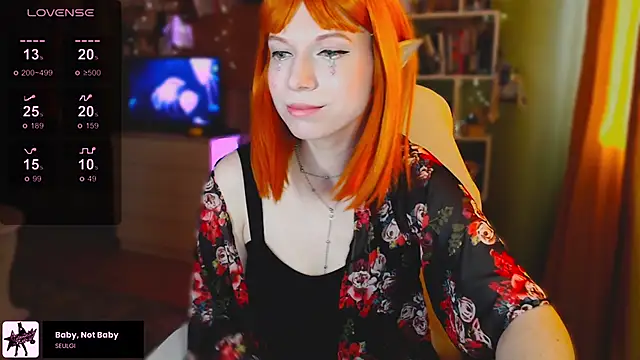 Snapshot of freya_sunny chatting on September 26, 5:22 am freya sunny online show from September 26, 5:22 am