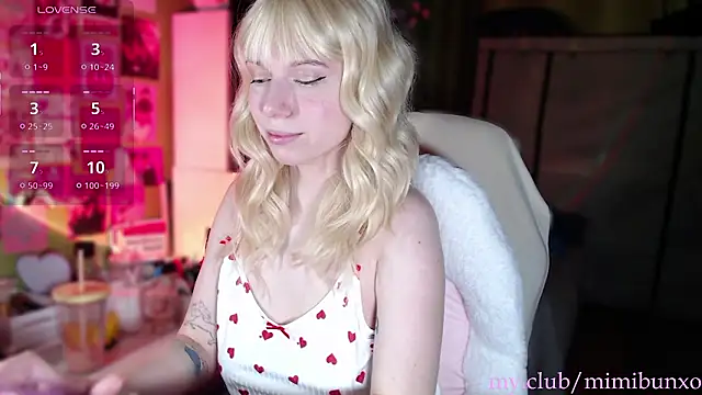 freya sunny online show from February 13, 5:14 am