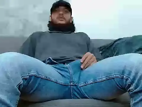 tuyo1995 online show from October 1, 1:06 pm