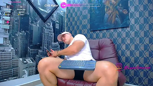 Leonsmoron online show from May 20, 2:51 am