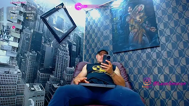 Leonsmoron online show from May 25, 1:55 am