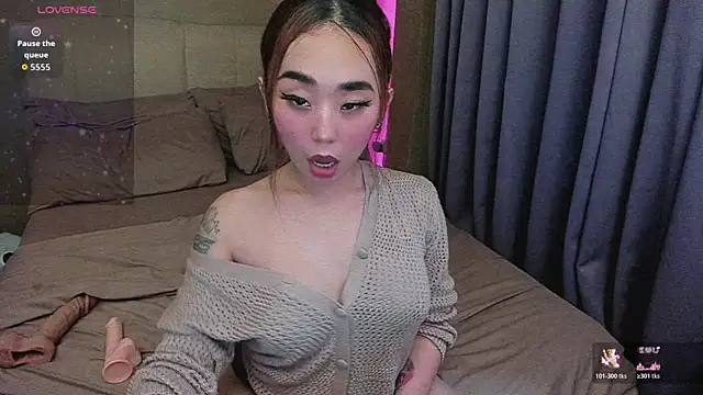 MissAyaCollins online show from February 26, 7:51 am