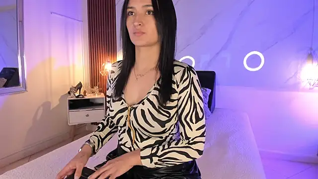 Snapshot of Gin_Zc chatting on December 20, 3:14 am Gin Zc online show from December 20, 3:14 am