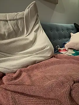 GrowHuge online show from February 17, 7:26 am