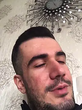 Snapshot of boyygirlls chatting on February 4, 1:59 pm boyygirlls online show from February 4, 1:59 pm