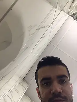 Snapshot of boyygirlls chatting on February 24, 8:27 am boyygirlls online show from February 24, 8:27 am