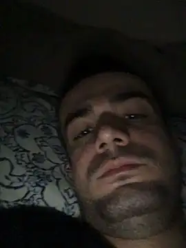 Snapshot of boyygirlls chatting on March 3, 6:15 am boyygirlls online show from March 3, 6:15 am